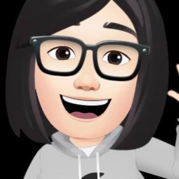 Meet your Posher, Marlo - Picture 1 of 1